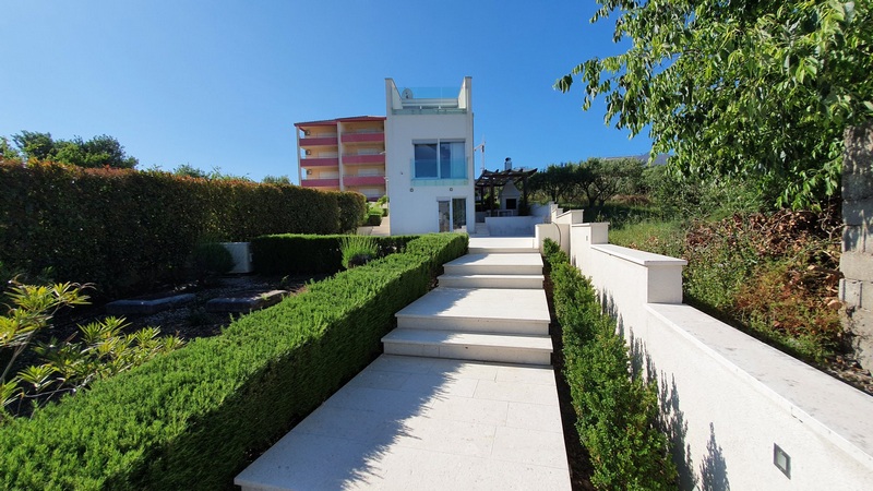 Koupit vilu v Dalmácii - Panorama Scouting.