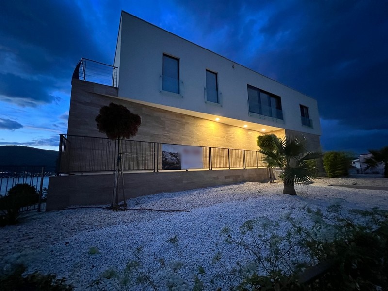 Nové přímořské vily v Chorvatsku na prodej - Panorama Scouting.