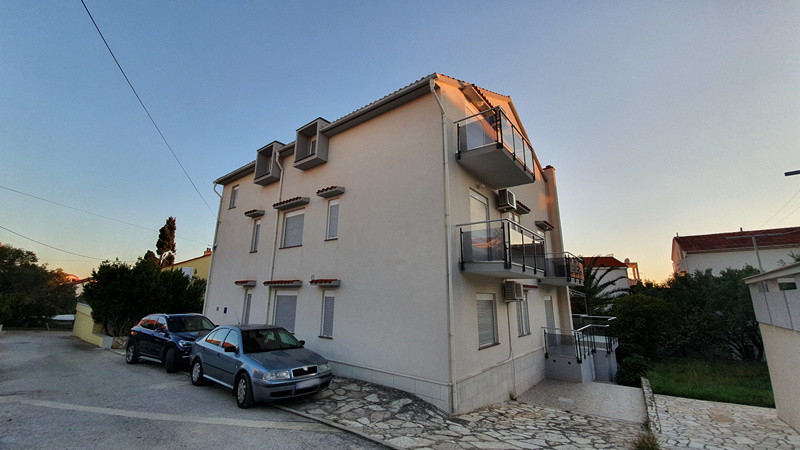 Bytový dům jako hotel na prodej v Chorvatsku - Panorama Scouting H1946.