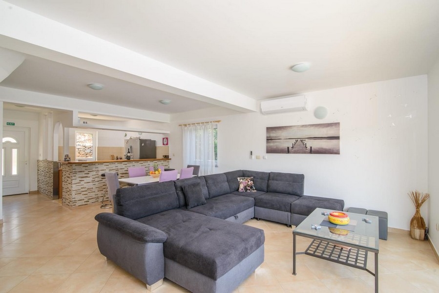 Prodám dům v Chorvatsku, Střední Dalmácie, ostrov Čiovo Trogir - Panorama Scouting Immobilien H2083, kupní cena: 440 000 EUR - obrázek 4