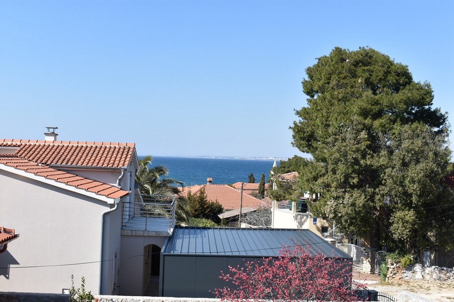 Realitní makléř pro Chorvatsko - Panorama Scouting H2133