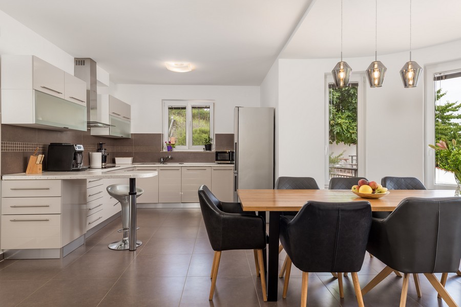 Prodám vilu v Chorvatsku, Kvarnerský záliv, Opatija - Panorama Scouting Immobilien H2157, kupní cena: 890 000 EUR - obrázek 10