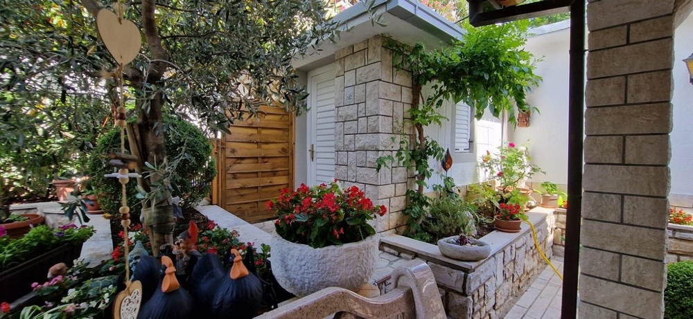 Nové a moderní nemovitosti Chorvatsko - Panorama Scouting H2222.