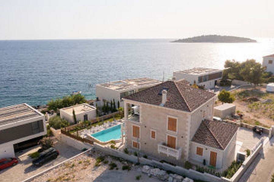 Realitní makléř pro Chorvatsko - Panorama Scouting H2247