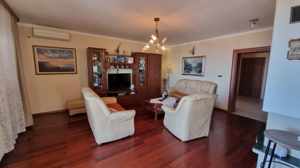 Prodám dům v Chorvatsku, Kvarnerský záliv, Rijeka - Panorama Scouting Immobilien H2253, kupní cena: 850 000 EUR - obrázek 8