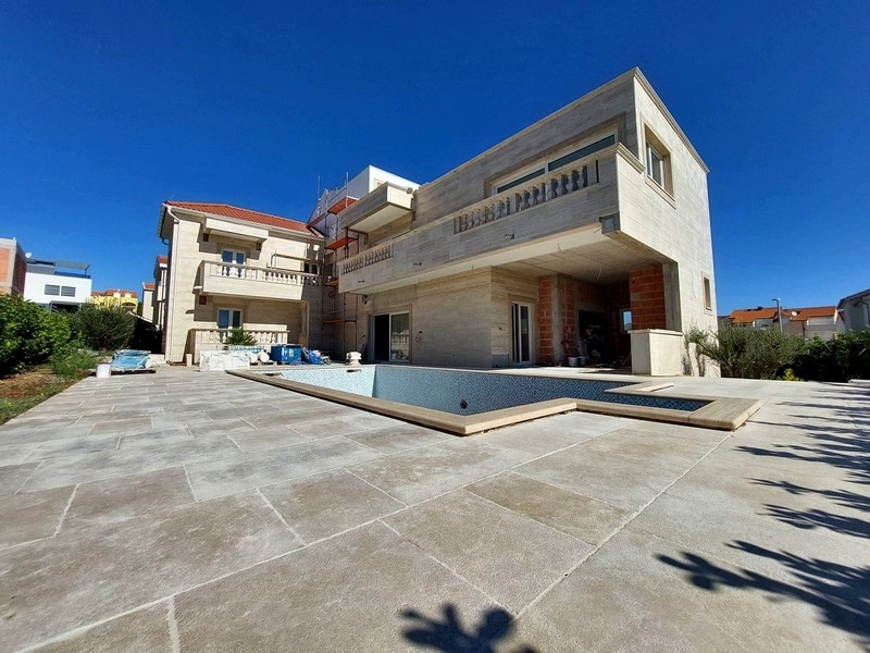 Prodám kvalitní vilu v Chorvatsku, Severní Dalmácie, Vodice - Panorama Scouting Immobilien H2296, kupní cena: 1 600 000 EUR - obrázek 6