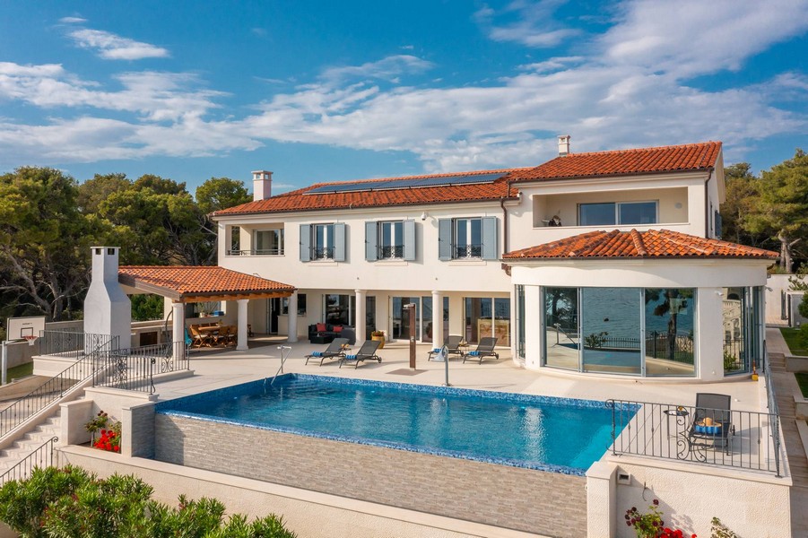 Nemovitosti Chorvatsko - Šibenik, Dům Panorama Scouting H2306