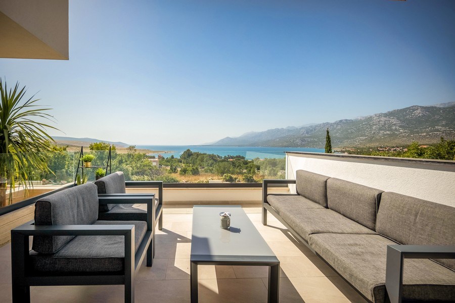 Nové a moderní nemovitosti Chorvatsko - Panorama Scouting H2313.