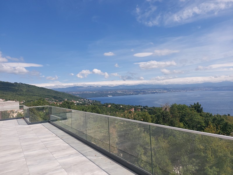 Luxusní nemovitosti u moře v Chorvatsku - Panorama Scouting H2335, Kvarnerský záliv, Lovran.