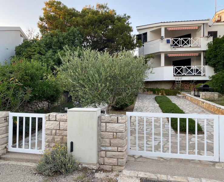 Prodám dům u moře v Chorvatsku - Panorama Scouting H2344, Severní Dalmácie, Ostrov Pag.