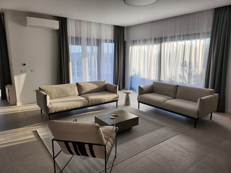 Realitní makléř pro Chorvatsko - Panorama Scouting H2425