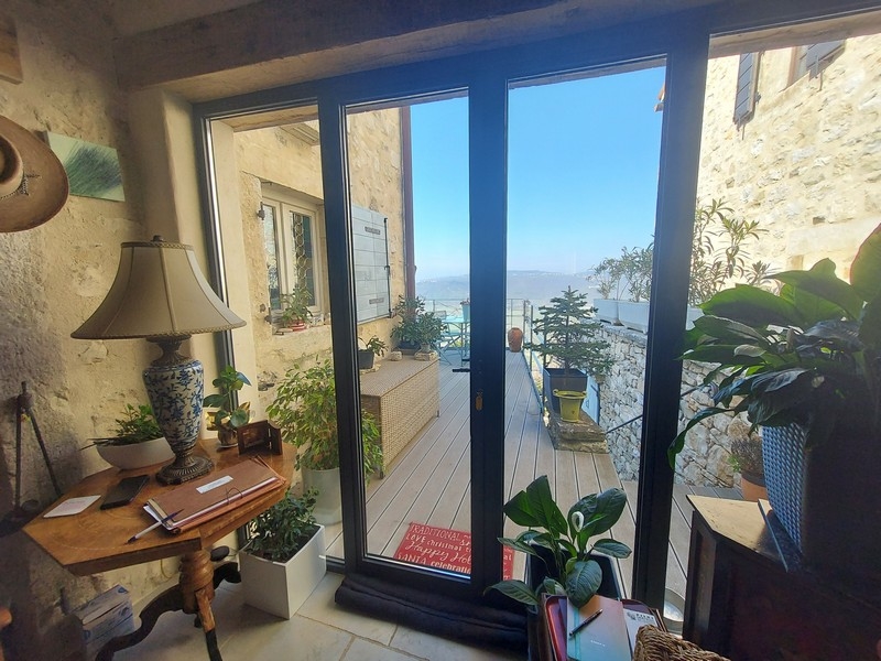 Romantický pocit v domě a kolem něj