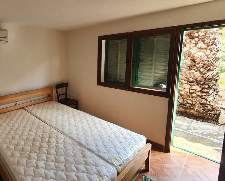 Ložnice se vstupem na terasu