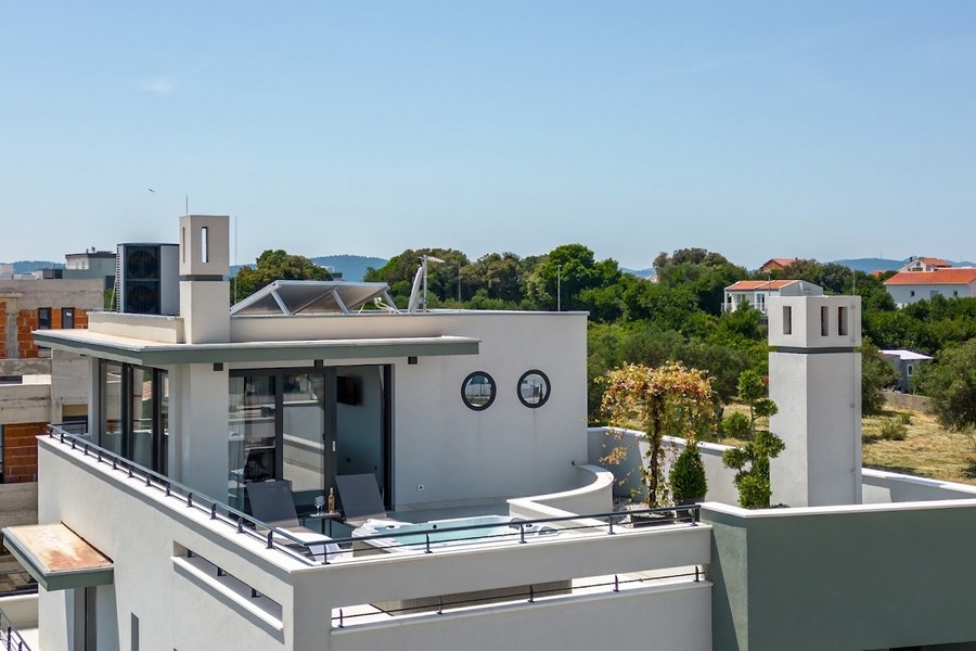 Střešní terasa objektu H2589, Chorvatsko - Panorama Scouting.