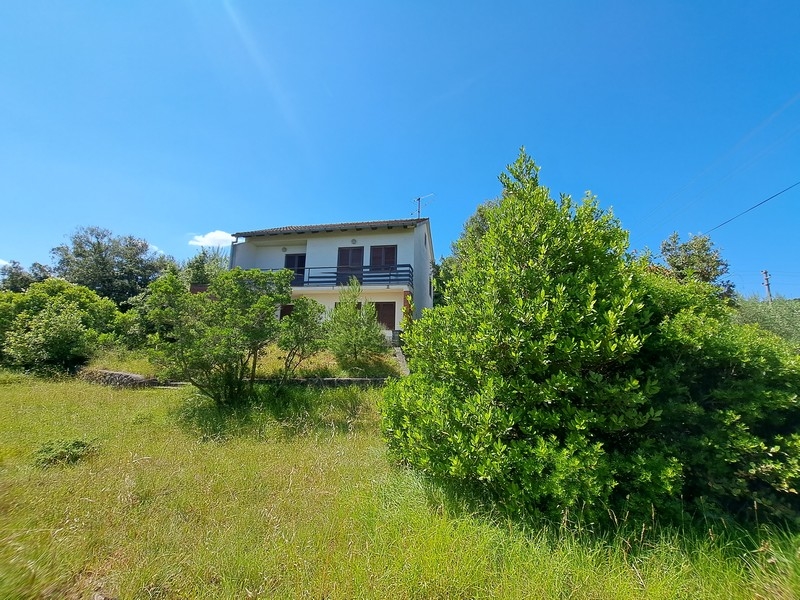 Prodám dům v zeleni, klidné lokalitě blízko moře v Chorvatsku - Panorama Scouting.