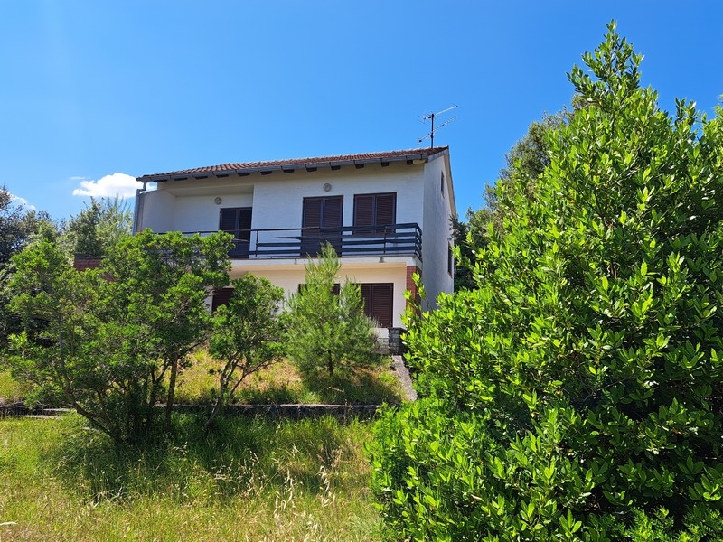 Prodám dům v atraktivní lokalitě v Chorvatsku - Panorama Scouting H2648, Pašman.