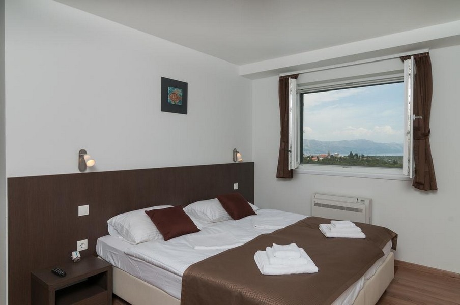 Ložnice se vstupem na terasu