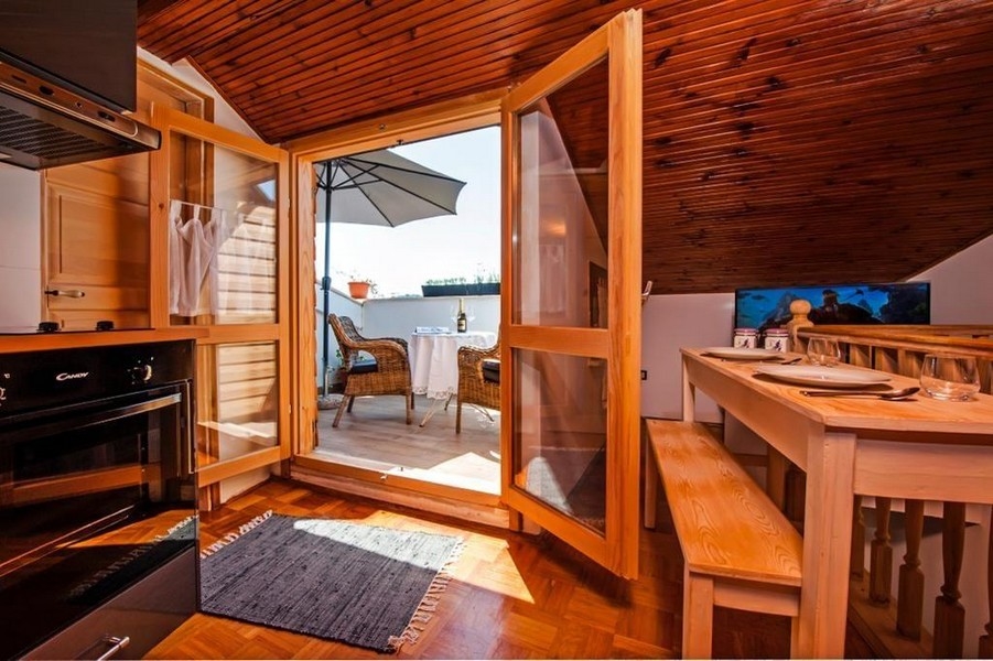 Pohled na střešní terasu