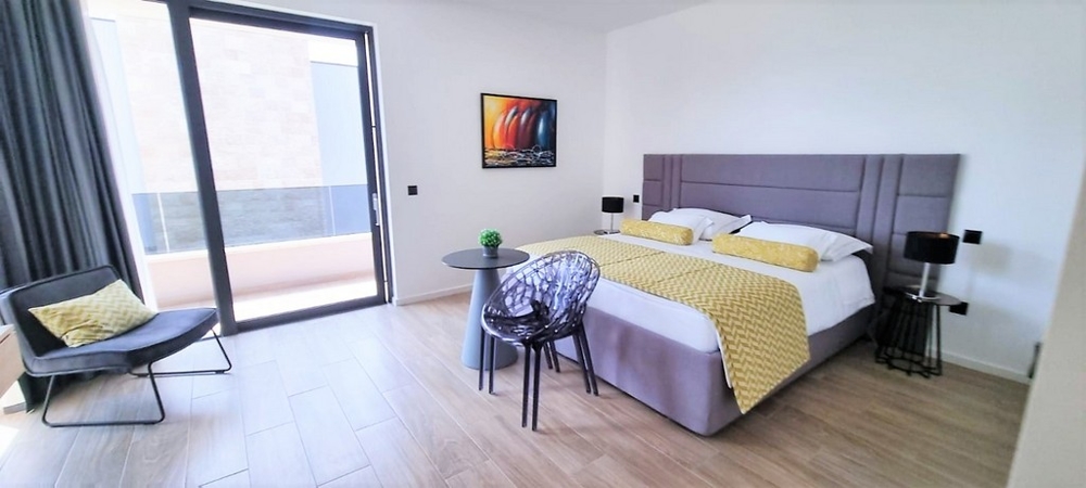 Vila se 4 ložnicemi a krásným výhledem na moře