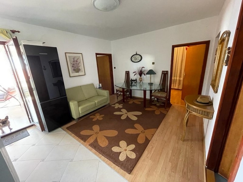 Světlá a příjemná vstupní hala - nákup nemovitosti v Chorvatsku