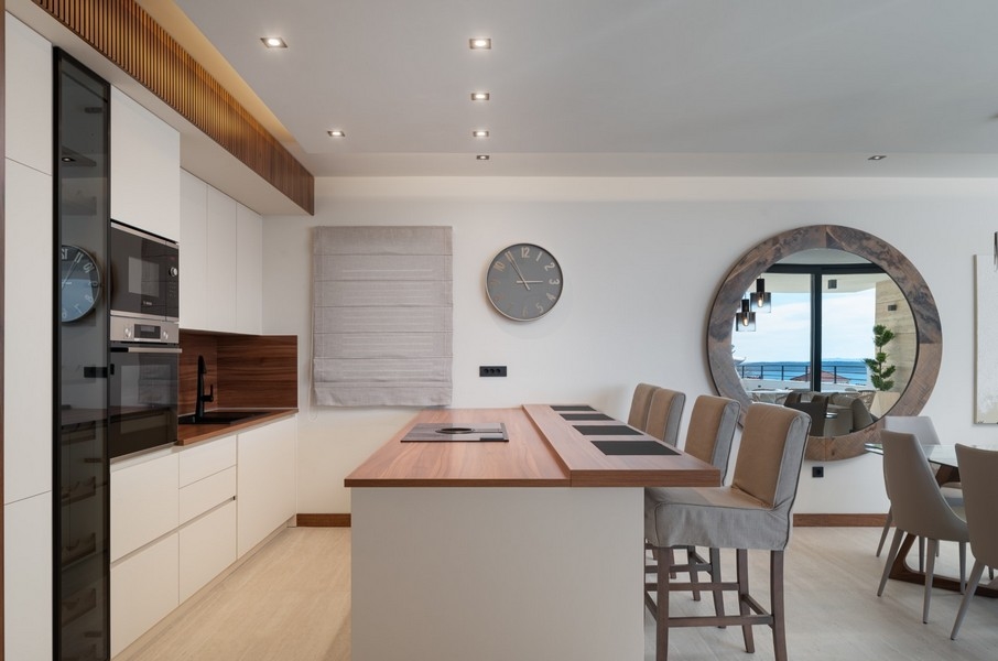 Vila na prodej v Razanac, Zadar, Chorvatsko - Moderní kuchyně s jídelním koutem