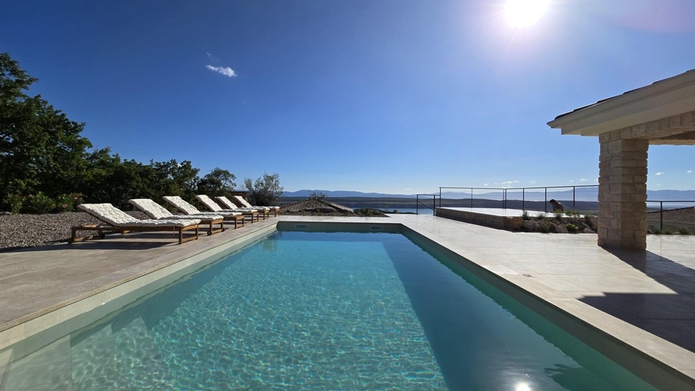 Středomořská luxusní vila H3009 na prodej v Chorvatsku nedaleko Crikvenice.