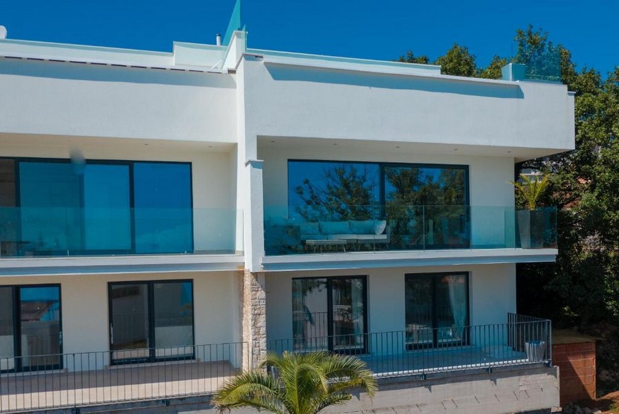 Dvojdům na prodej v Chorvatsku - Panorama Scouting H3038.