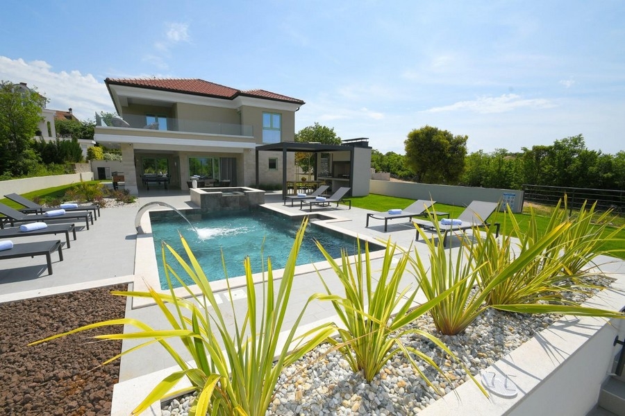 Kupte si luxusní vilu v Chorvatsku - Panorama Scouting H3399 na Krku.