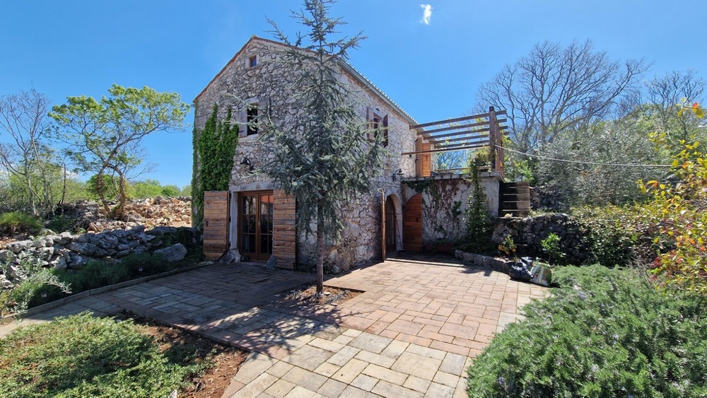 Koupit středomořskou nemovitost v Chorvatsku - Panorama Scouting H3403.