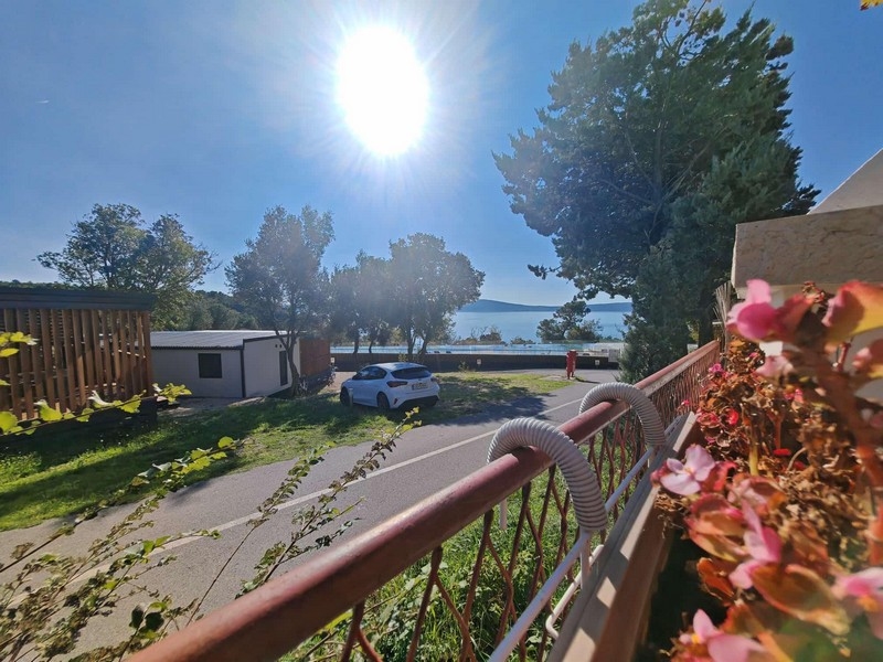 Výhled na moře z objektu H3452 poblíž Crikvenice v Chorvatsku - Panorama Scouting.