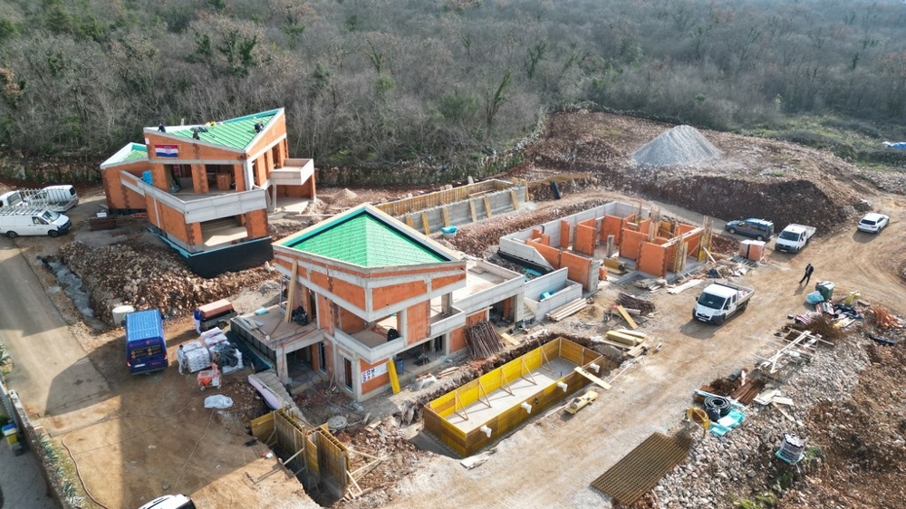 Výhled na moře z vily.