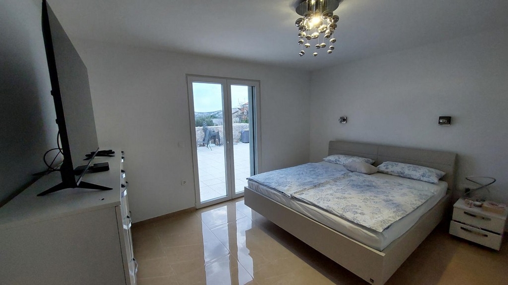 Hlavní ložnice s terasou a výhledem na moře, nemovitost H3491