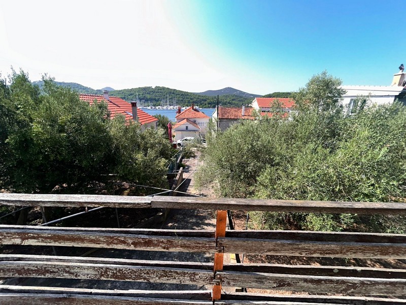 Pohled z balkónu s výhledem na moře a olivovníky, ID nemovitosti 3499, Panorama Scouting