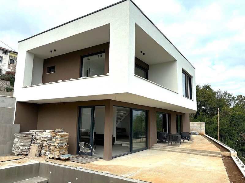 Nová vila na prodej v regionu Lovran nedaleko Opatije.