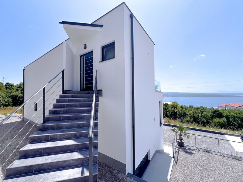 Vstupní prostor nemovitosti H3601 v Crikvenici, Chorvatsko.