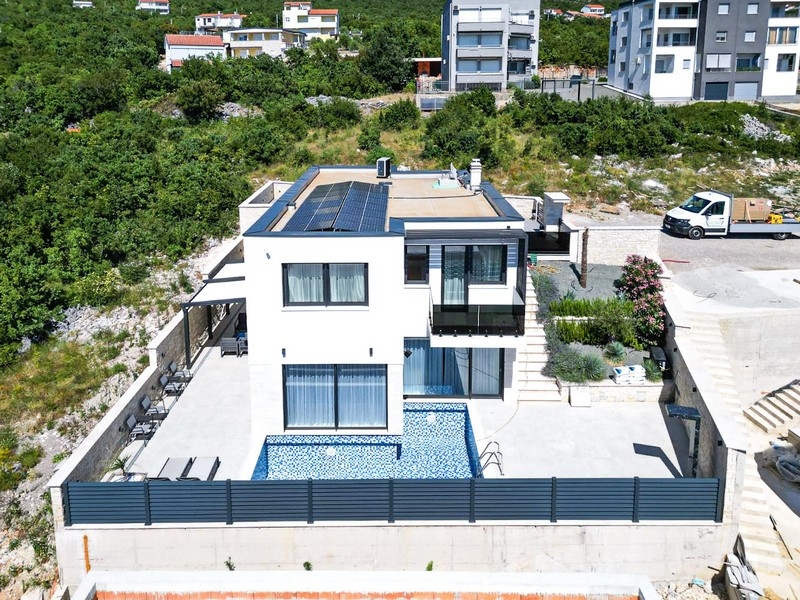 Kupte si moderní vilu v Chorvatsku - Panorama Scouting H3630.