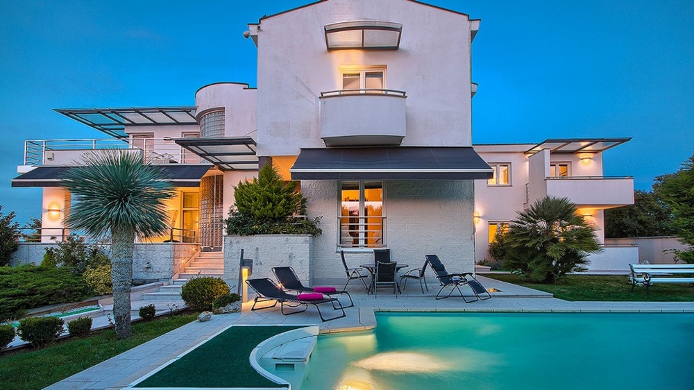 Středomořská vila u moře na Istrii u Puly na prodej - Panorama Scouting.