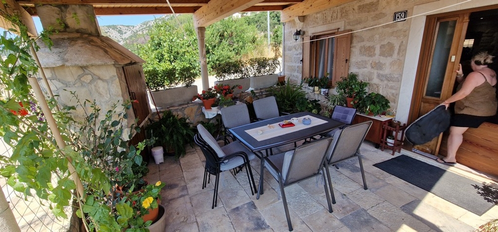 Terasa s grilem - objekt H3664.