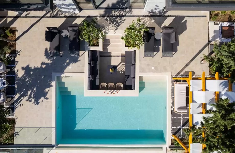 Pohled z ptačí perspektivy na luxusní nemovitost H3679 v Chorvatsku - Panorama Scouting.