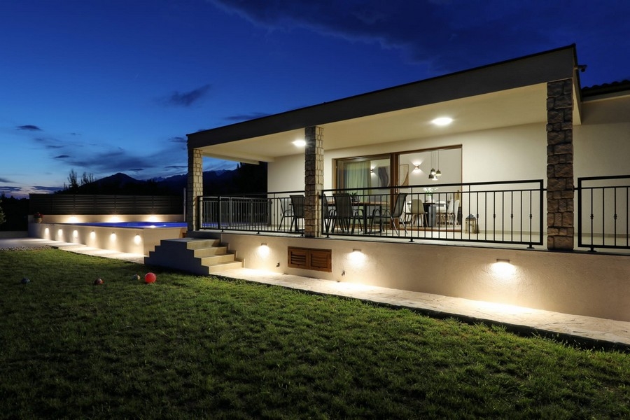 Prodej bungalovu poblíž Starigrad Paklenica.