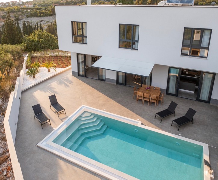 Kupte si vilu s bazénem na ostrově Brač v Chorvatsku.