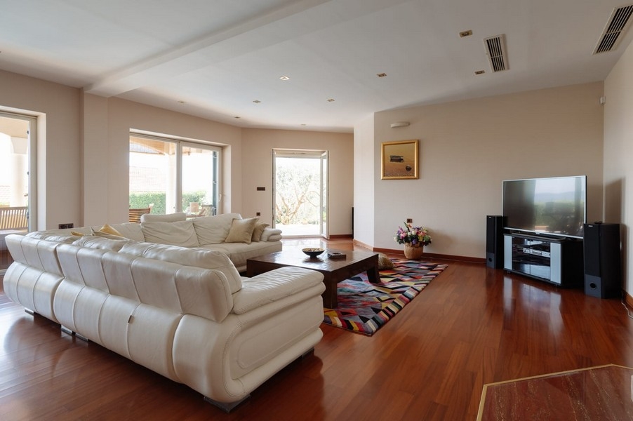 Prostorná obývací část