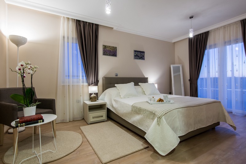 Rekreační místnost s kulečníkem v přízemí domu - koupíte rodinný dům v Chorvatsku.