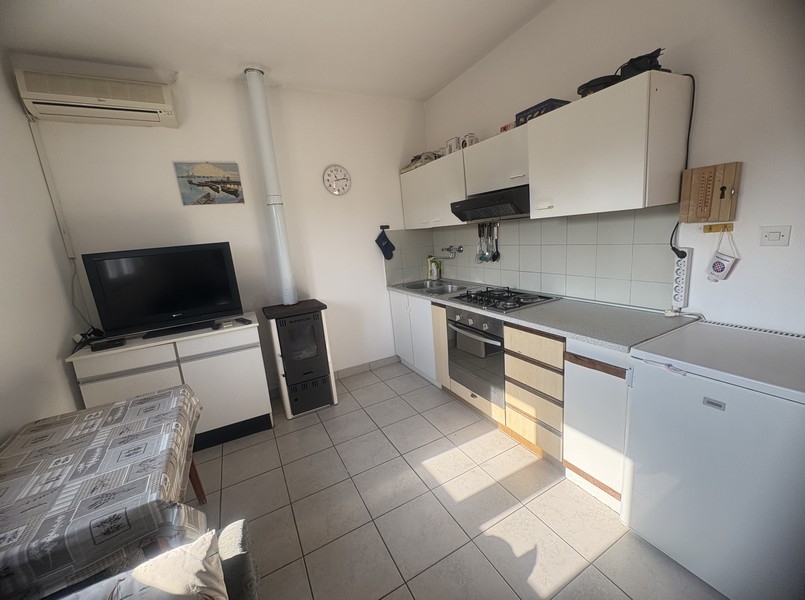 Kuchyň s obývací částí