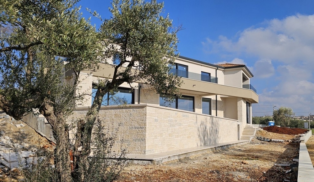 Moderní novostavba vily na Istrii na prodej - H3794.