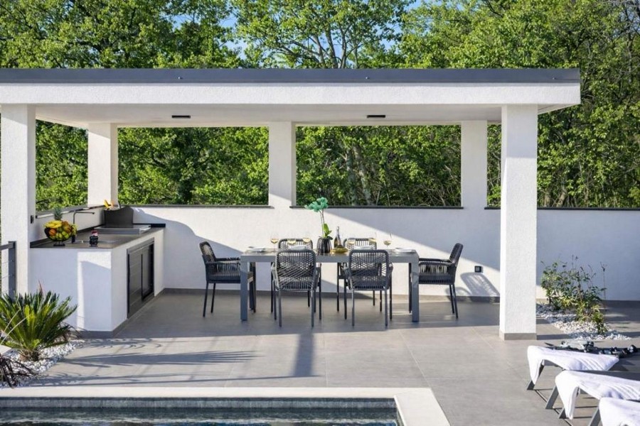 Bazénová plocha vily H3838 na prodej, Chorvatsko.