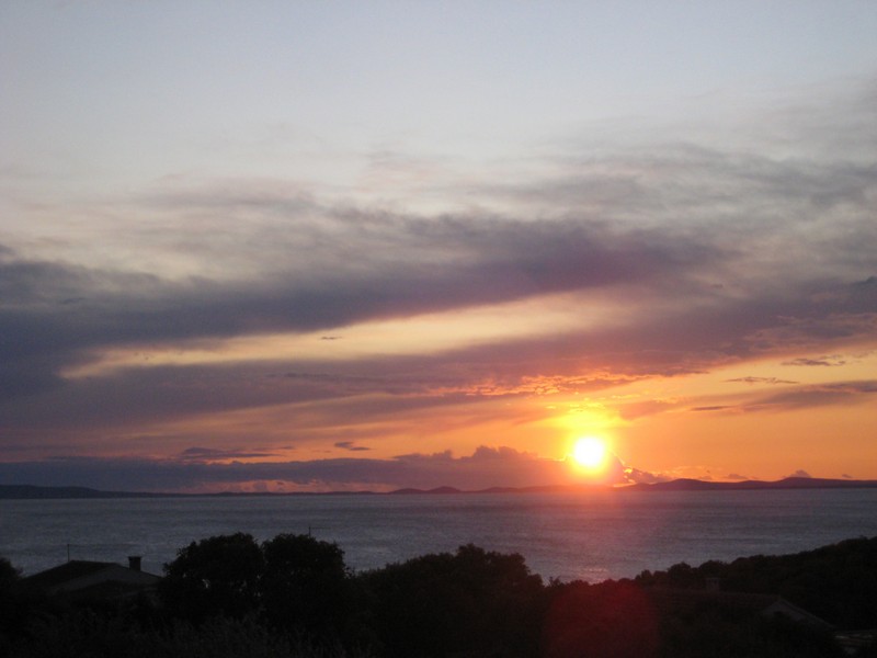 Západ slunce nad Jaderským mořem na Pagu