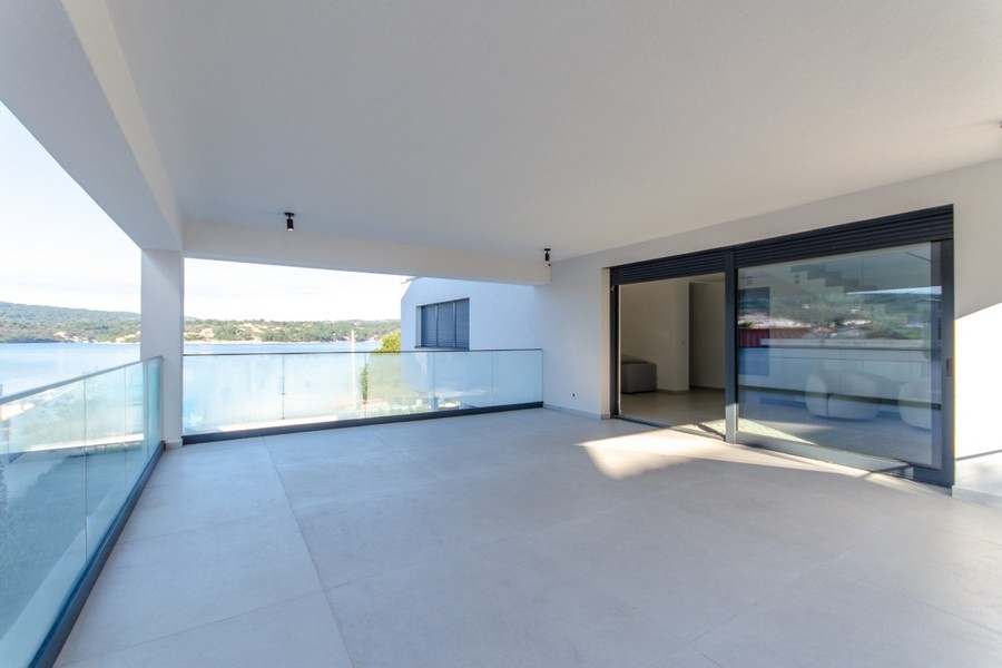 Terasa s výhledem na moře - objekt H3903.