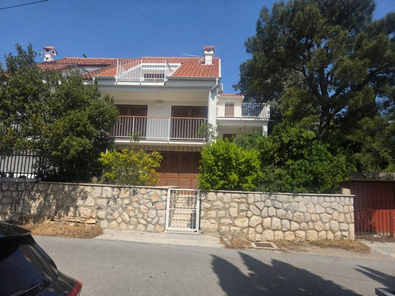 Dům u moře v Novi Vinodolski na prodej - H3905