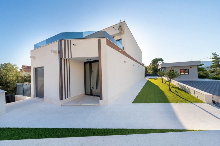 Luxusní vila nedaleko Splitu v Chorvatsku na prodej - H3925.
